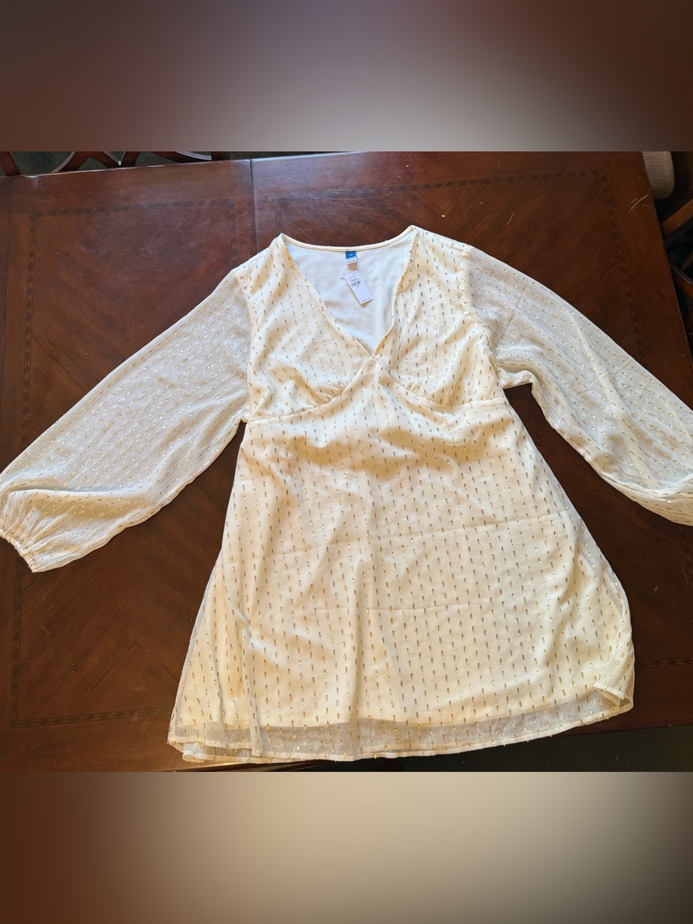 Old Navy Cream Tank Top with Gold Metallic Accent